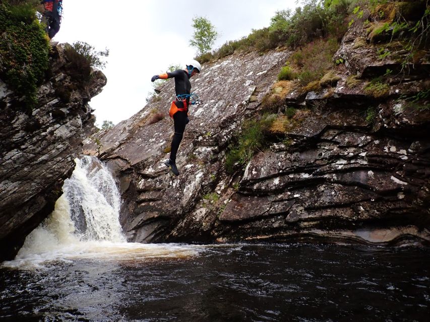 Roybridge, Lochaber: CANYONING - Laggan Canyon - Who Should Book Laggan Canyon Canyoning?