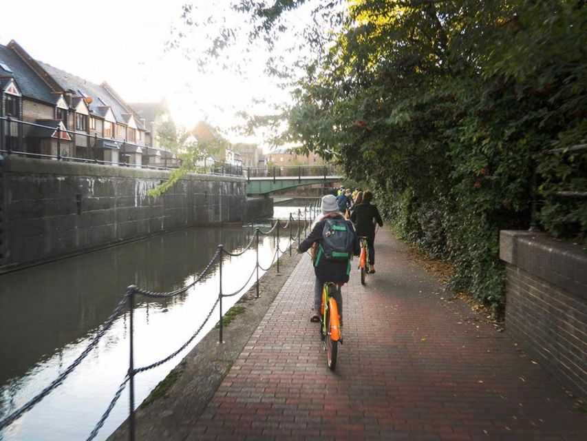Secret London Tour by Bike - East End dock history and the “real” London streets