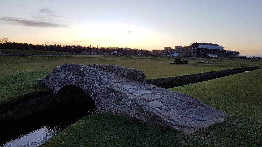 St Andrews: Golf Origins and Old Course History Tour - Swilkan Bridge photo shoot, plus why the bridge height matters