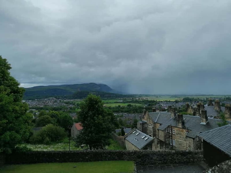 Stirling: Daily Guided Walking Tour with a Local Guide - Mar’s Wark and Holy Rude: learning to read architecture like a local