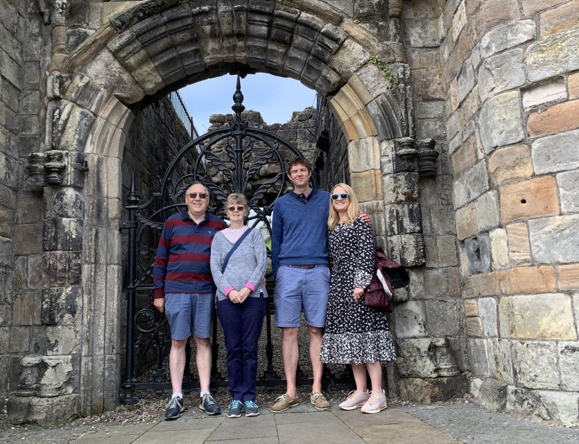 Stirling: Private Old Town & Castle Walking Tour - Key highlights at a glance