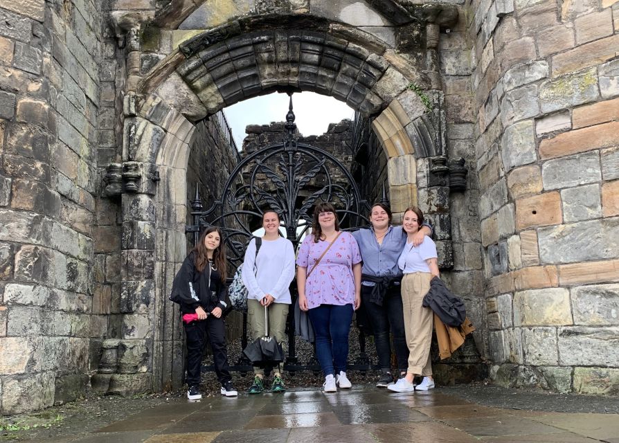 Stirling: Private Old Town & Castle Walking Tour - Starting outside Stirling Old Town Jail, and getting your bearings fast
