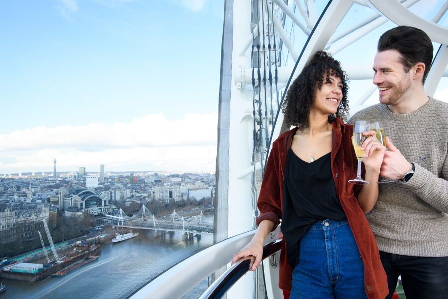 The London Eye Champagne Experience - Checking in at County Hall, the VIP Desk that sets the tone