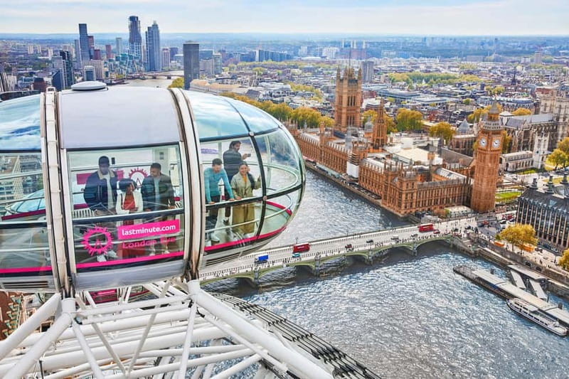 The London Pass®: 100+ Attractions including London Eye - QR scanning, apps, and the line situation at popular venues