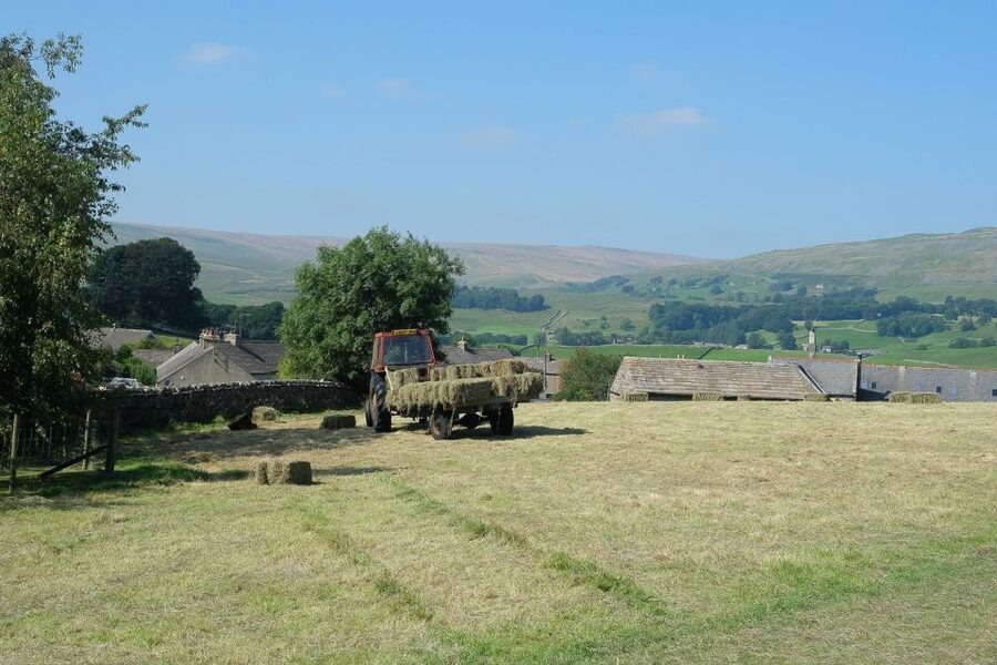 The Yorkshire Dales Tour from York - The Stories Along the Way: Local York to Dales Connections