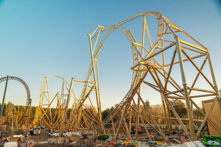 THORPE PARK Resort: Entrance Ticket - The Derren Brown 13-minute mind journey, a smart opener