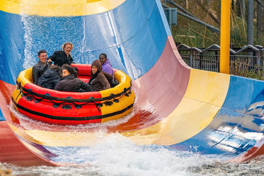 THORPE PARK Resort: Entrance Ticket - Water rides at Thorpe Park, the value and the autumn reality