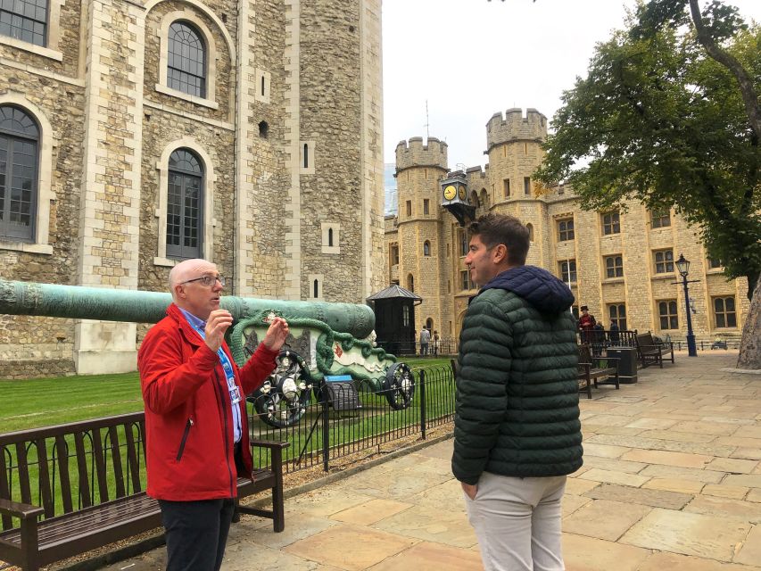 Tower of London: Early Access with Crown Jewels & Beefeaters - Getting Oriented Outside: Tower Hill, Tower Bridge, and Exterior Storytelling