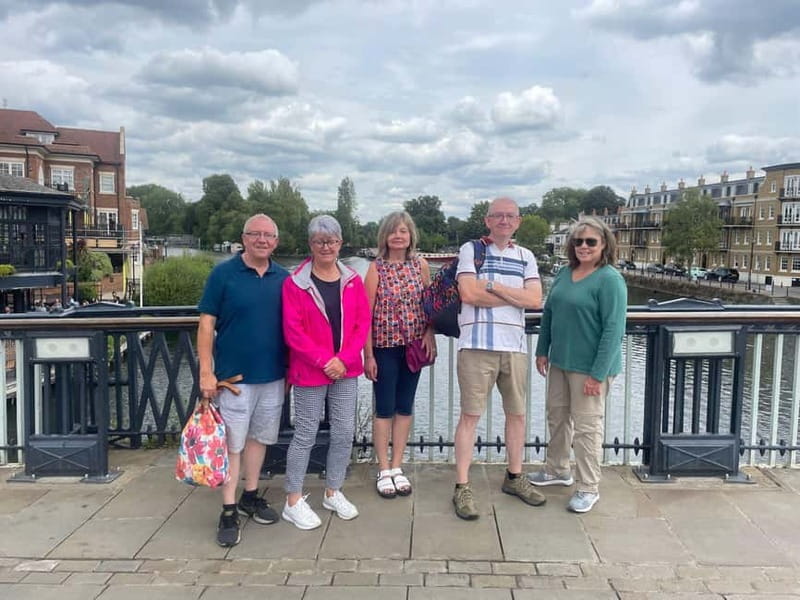 Windsor Town Daily Walking Tour (11am & 2pm) - Crooked House stops the tour from feeling too formal