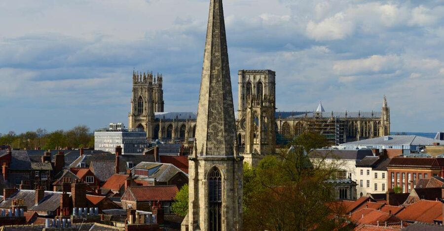 York: City Highlights Small Group Walking Tour - Museum Gardens to the Minster: why you see growth, not just a building