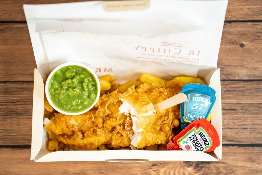 York: Fish and Chips Cruise - The 1-Hour Experience: What Happens From Boarding to Return