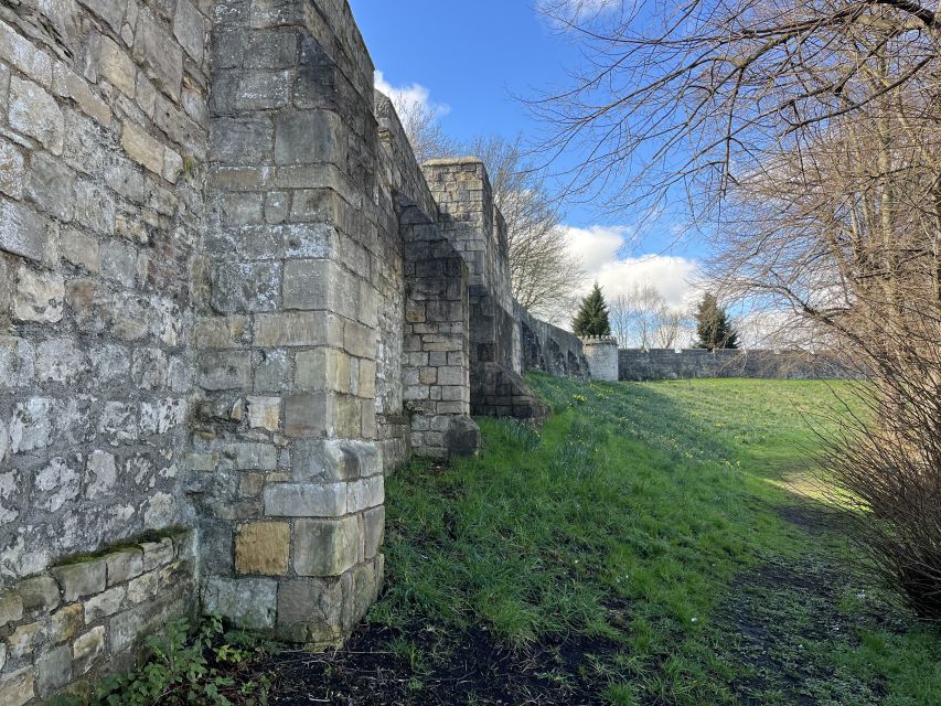 York: J&M’s City Sightseeing and History Walking Tour - Key reasons this York walking tour works