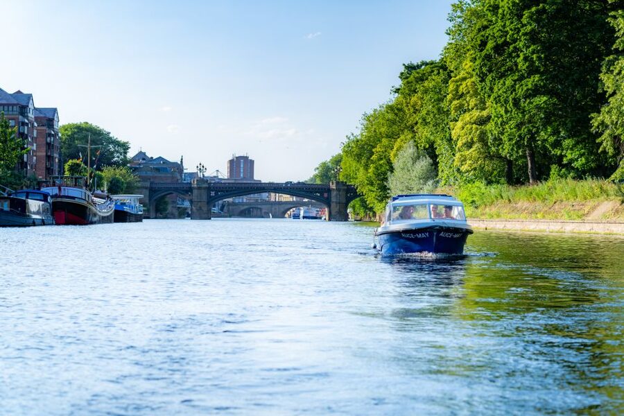 York: Self-Steer Boat Rental - The One-Hour Plan: Your Route on the Ouse