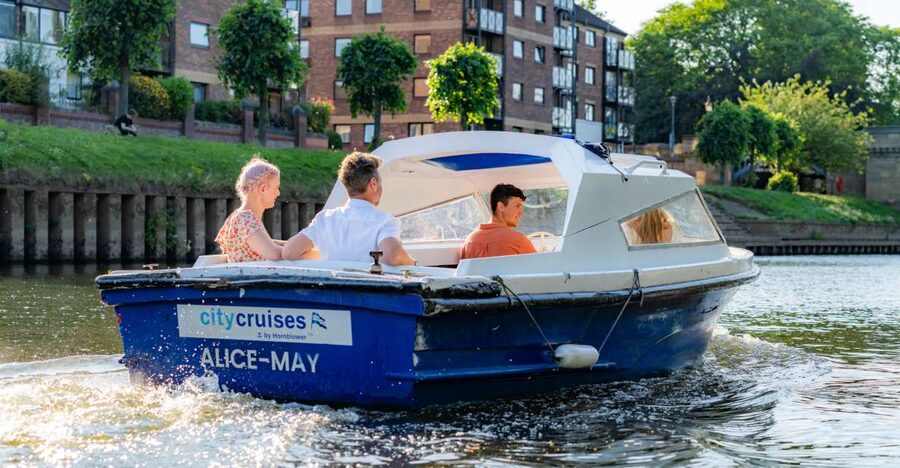 York: Self-Steer Boat Rental - Boats, Comfort, and When Condition Matters